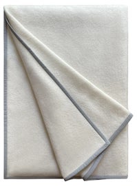 Example of Cashmere Room Accents and Accessories