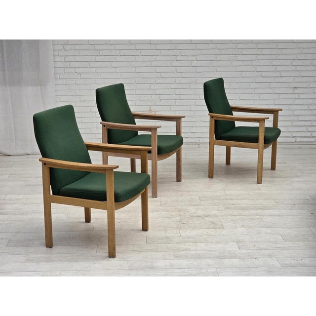Danish Armchair in Green Furniture Wool and Oak Wood from Høng Stolefabrik, 1980s For Sale - Image 13 of 17