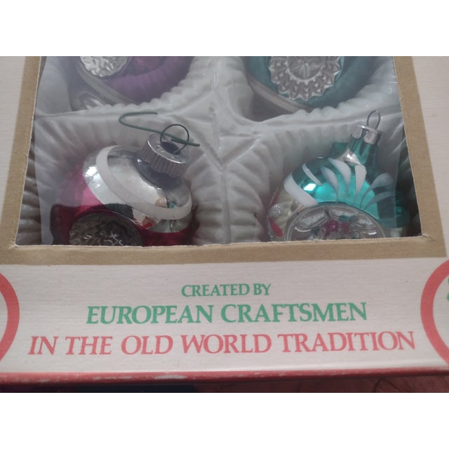 Awesome Shiny Brite Ornaments in Original Box For Sale - Image 12 of 16