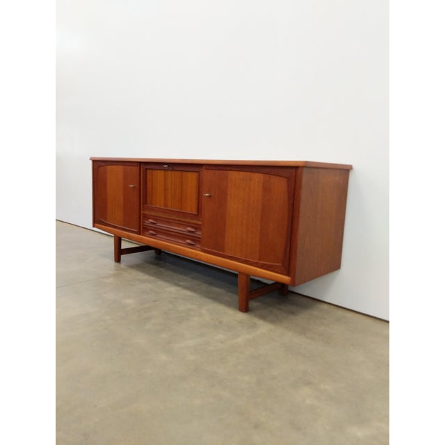Mid-Century Modern Vintage Mid Century Modern Teak Credenza For Sale - Image 3 of 10