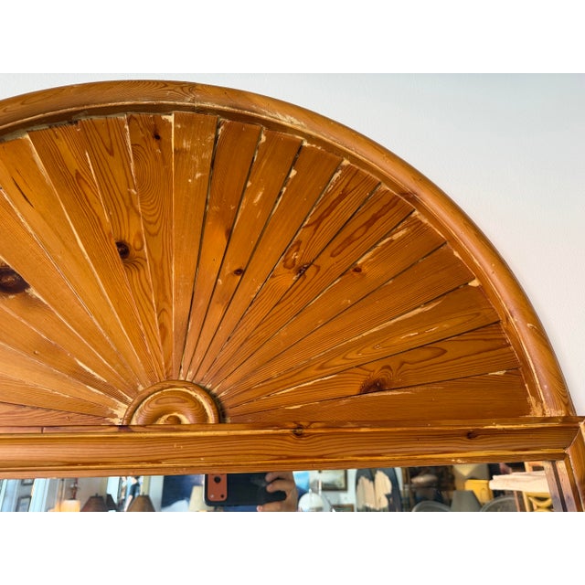 Brown Large Vintage Chapman Carved Pine Wood Fan Arch Top Wall Mirror – 1972 For Sale - Image 8 of 12