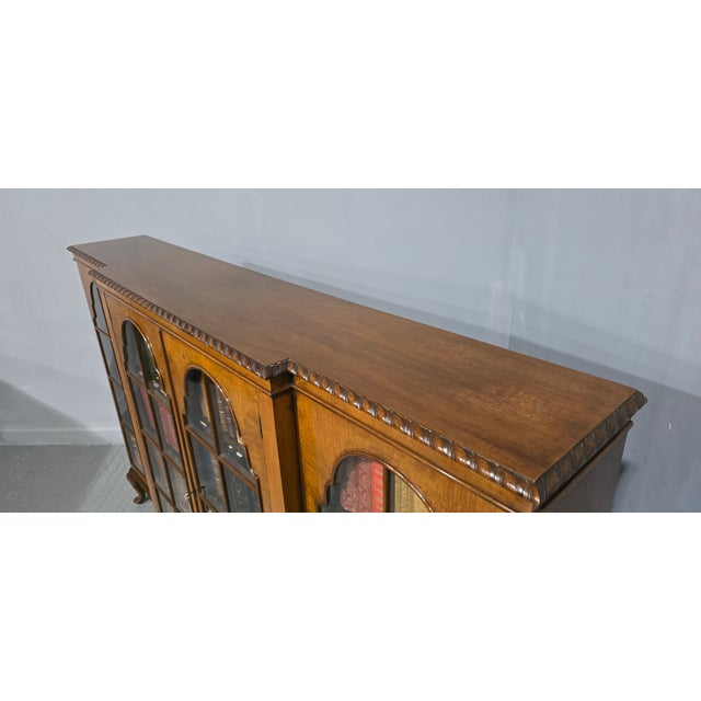 Queen Anne Walnut Adjustable Library Bookcase, 1910 For Sale - Image 9 of 12