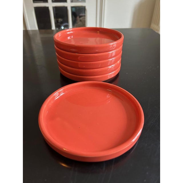 Mid-Century Modern Corail Dishes by Niderviller, 1970s, Set of 24 For Sale - Image 3 of 11