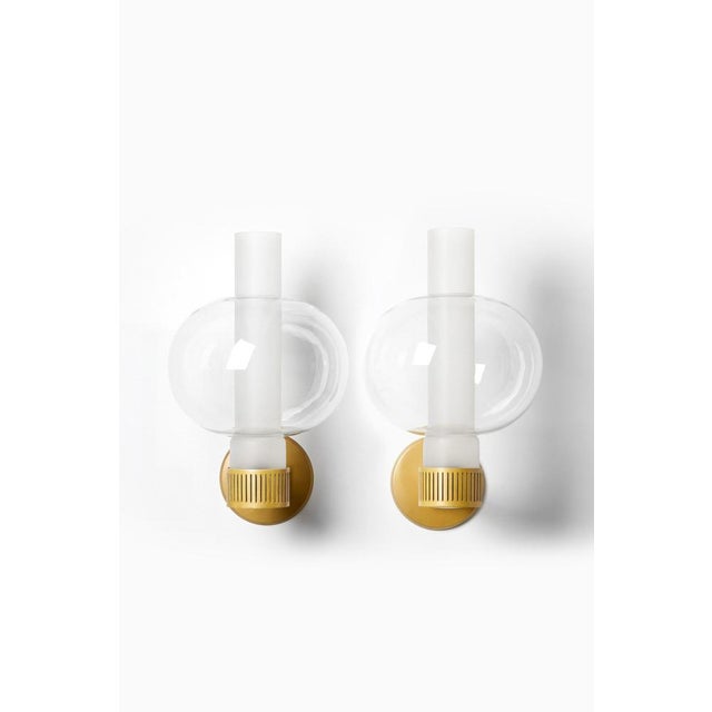 Scandinavian Modern Wall Lamps in Glass, Lacquer and Metal, 1950s, Set of 2 For Sale - Image 4 of 5