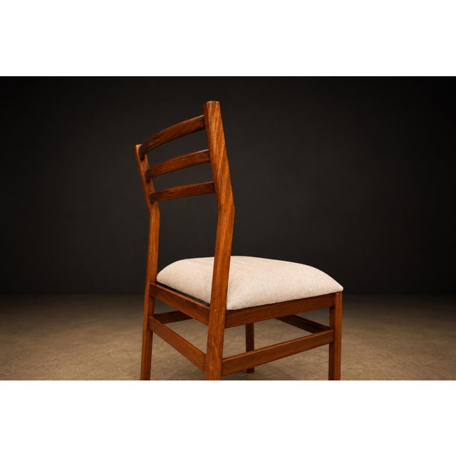 Brazilian Modern Set of Eight Chairs in Caviuna Wood & Linen, Alexandre Rapoport, 1960s For Sale - Image 14 of 16