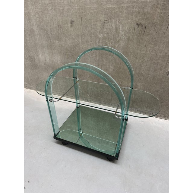 Mid-Century Modern Postmodern Italian Curved Green Glass Bar Cart by Fiam, 1980s For Sale - Image 3 of 11