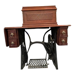 Antique 1891 Singer Sewing Machine With Foot Treadle