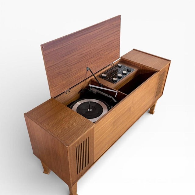 Vintage Teak Stereosound Radiogram For Sale - Image 6 of 8