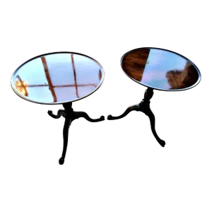 Beautiful English 18th Century Gorgian Round End Side Tables - a Pair