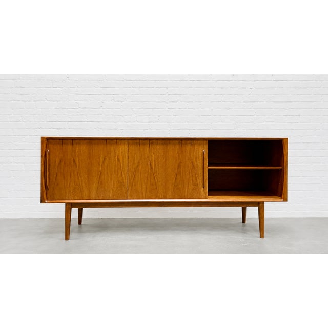 2020s Classic + Long Mid Century Modern Styled Danish Credenza | Teak Media Stand | Handmade Sideboard For Sale - Image 5 of 14