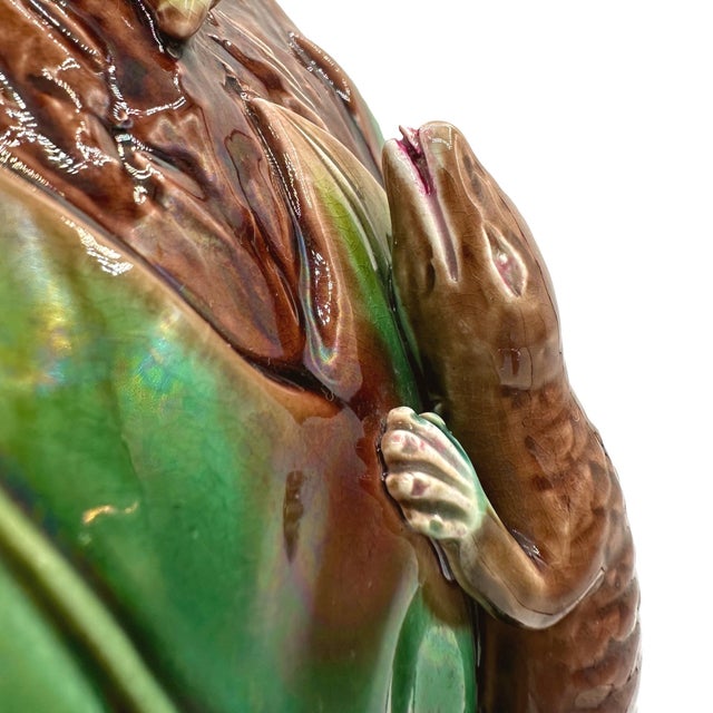 A George Jones Majolica 'Palissy Vase' With Snake Handle, English, Ca. 1870 For Sale - Image 6 of 12