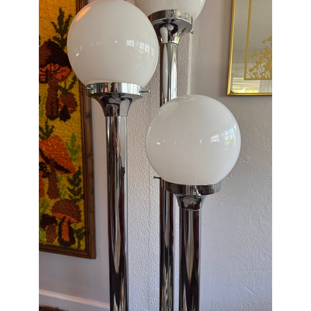Robert Sonneman Vintage Mid‑Century Modern Chrome Floor Lamp For Sale - Image 4 of 12