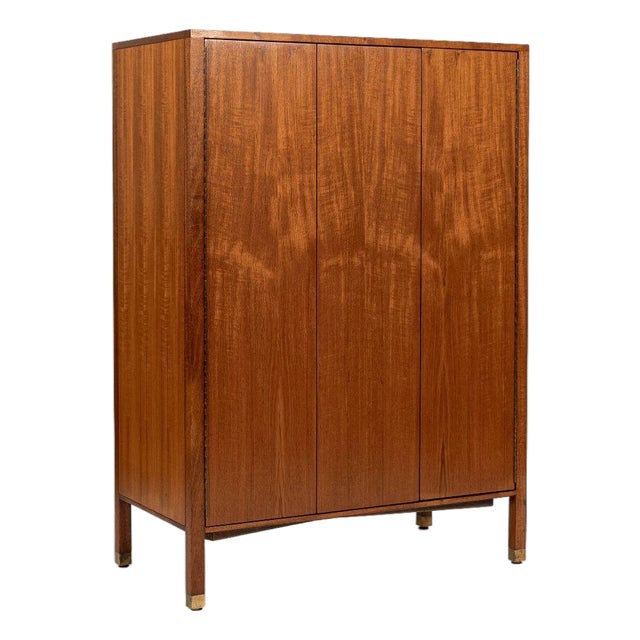 Mid-Century Modern Gentleman’s Cabinet or Dresser by Harvey Probber, Circa 1965 For Sale