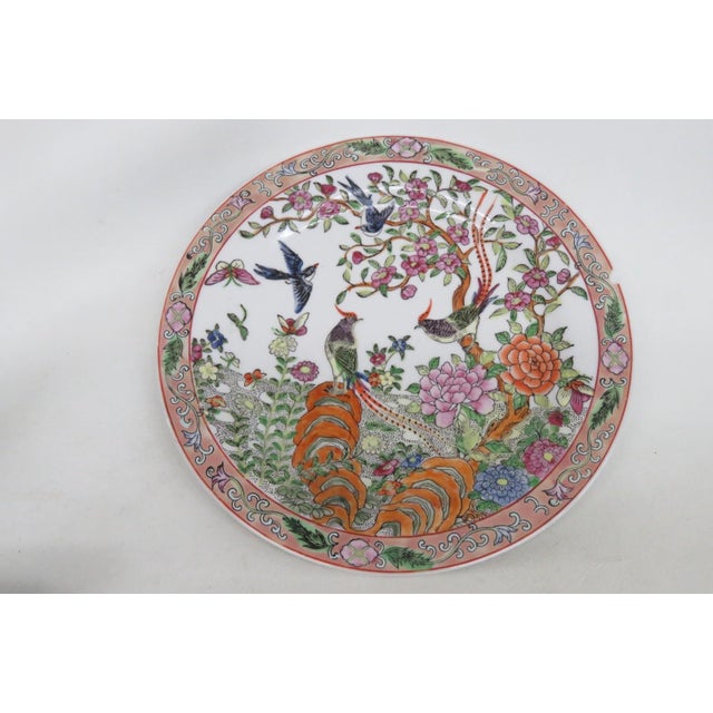 This beautiful plate is made of porcelain. This plate has a lovely Asian style design; it features a gorgeous hand-painted...