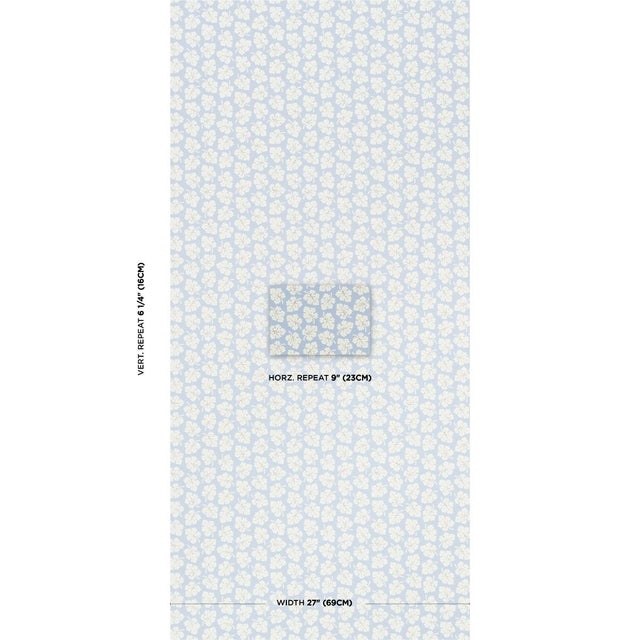 An 18th-century wallpaper and an affinity for allover patterns inspired Rita Konig when she created Olive. This small-...