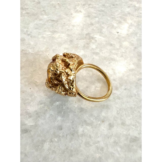 Mid-Century Emmons Brutalist Goldtone Cocktail Ring With Citrine - Size 7.5 For Sale In New York - Image 6 of 7