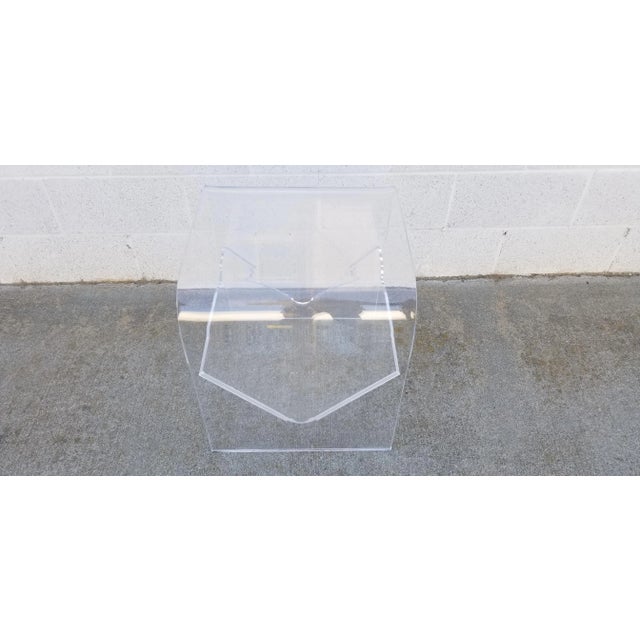 Modern Lucite Magazine Holder Table For Sale In Los Angeles - Image 6 of 7