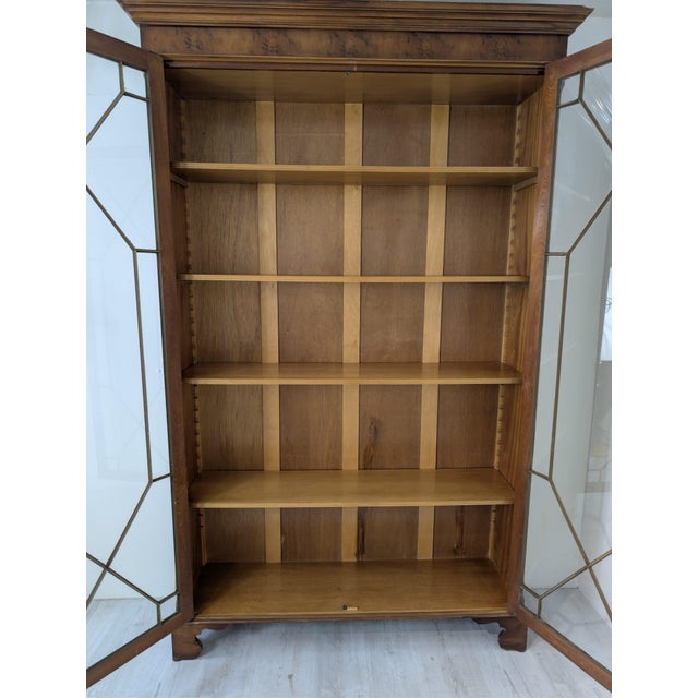 Antique Bookcase in Wood with Burl Finish, 1930s For Sale - Image 15 of 18