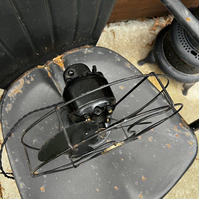 Vintage Emerson B Jr Oscillating Black Metal Desk Fan For Sale - Image 9 of 12