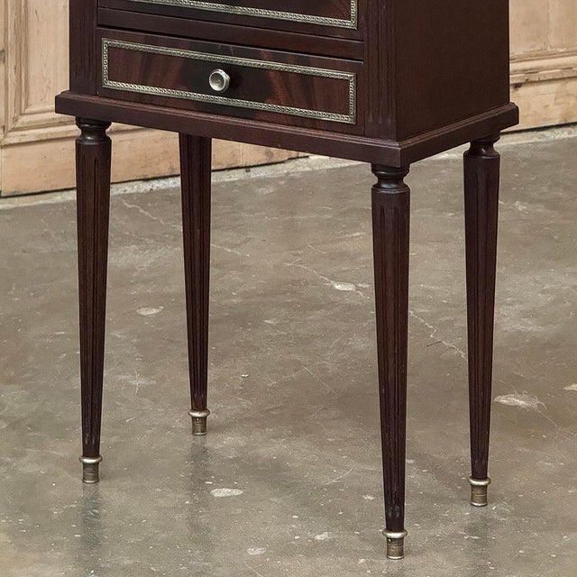 Wood Pair Louis XVI Style Mahogany End Tables ~ Nightstands With Carrara Marble For Sale - Image 7 of 12