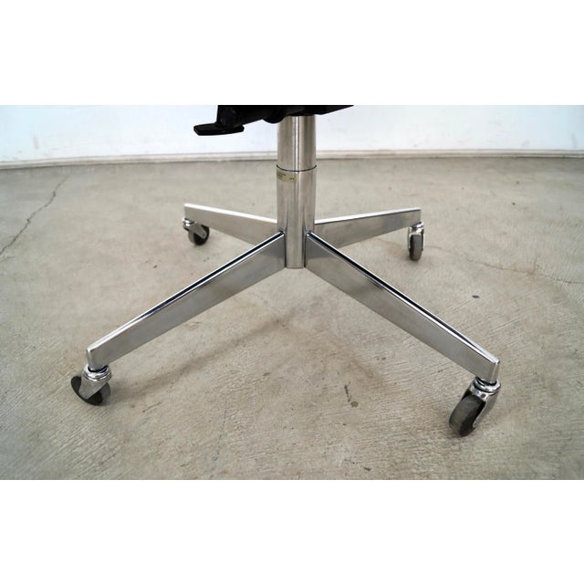 1970’s Mid-Century Modern Knoll Style Office Desk Chair For Sale - Image 11 of 12