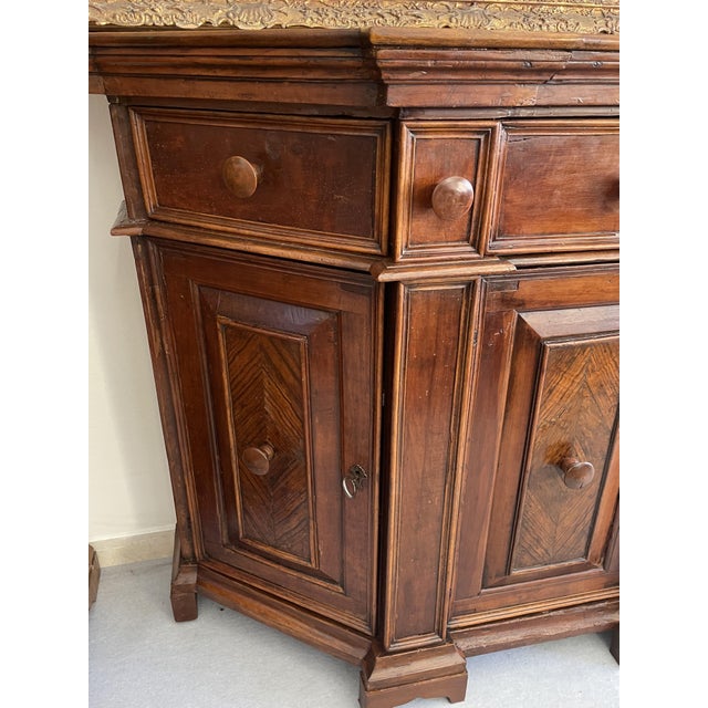 Venetian Corner Cupboard, 1700 For Sale - Image 3 of 9