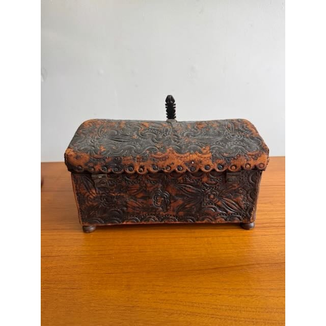 Animal Skin Antique Spanish "Petaca" Coffer Box For Sale - Image 7 of 7
