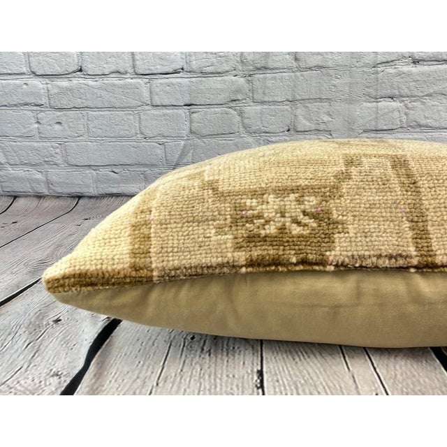 16 x 24 Rug Pillow Bosporus Breeze Turkish Pillow Cushion Cover For Sale - Image 4 of 4