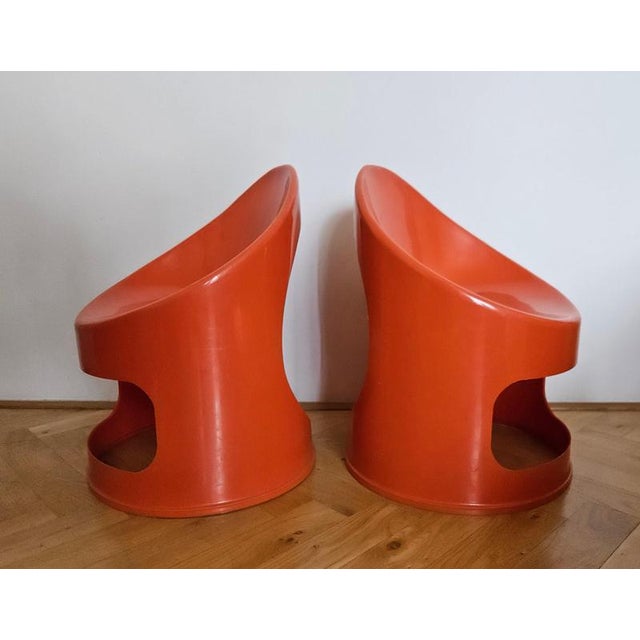Plastic Space Age Children's Tub Chairs, Italy, 1970s, Set of 3 For Sale - Image 7 of 10