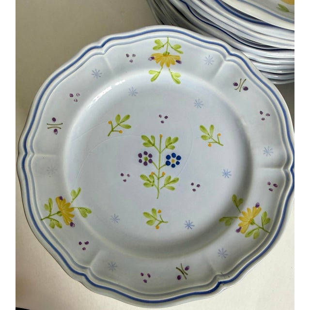 Longchamp 1970 Longchamp Printemps French Faience Dinnerware Service - 82 Pieces For Sale - Image 4 of 18