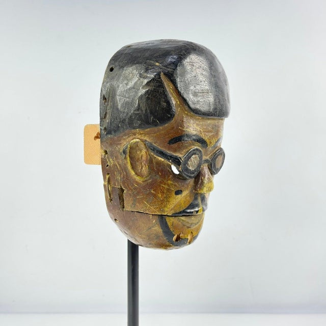Early 20th Century Ogoni Wood Colonial Mask Movable Broken Jaw Nigeria MATTER COLLECTION For Sale In Denver - Image 6 of 6