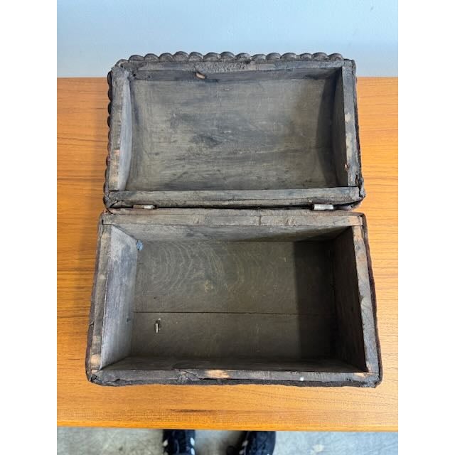 1940s Antique Spanish "Petaca" Coffer Box For Sale - Image 5 of 7