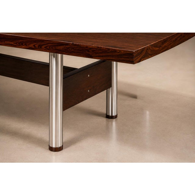 Wood Brazilian Modern "Beg" Dining Table in Brazilian Rosewood and Chrome by Sergio Rodrigues, Brazil, 1960s For Sale - Image 7 of 18