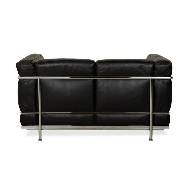 LC 2 3-Seater and 2-Seater Sofas in Black Leather by Le Corbusier for Cassina, Set of 2 For Sale - Image 18 of 18