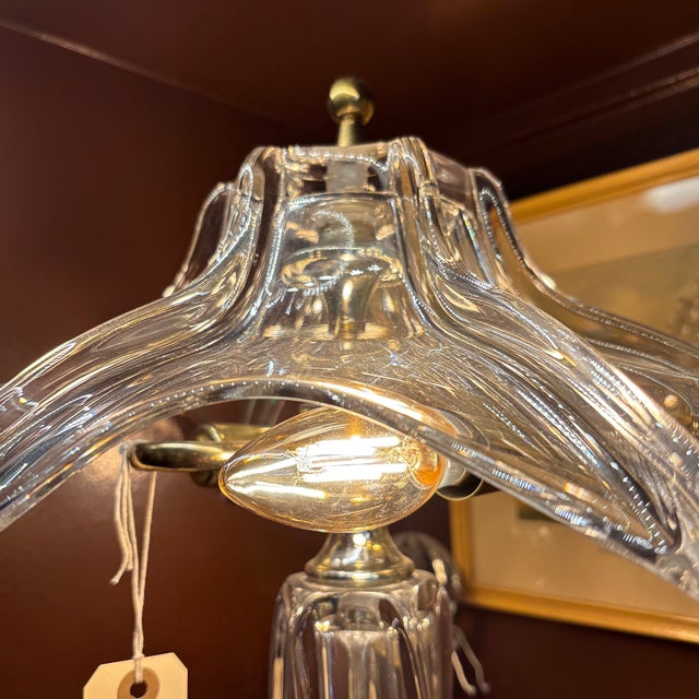 Cofrac Art Verrier Art Deco French Crystal & Brass Table Lamp by Cofrac Art Verrier, France, Circa 1930s | RJC For Sale - Image 4 of 4