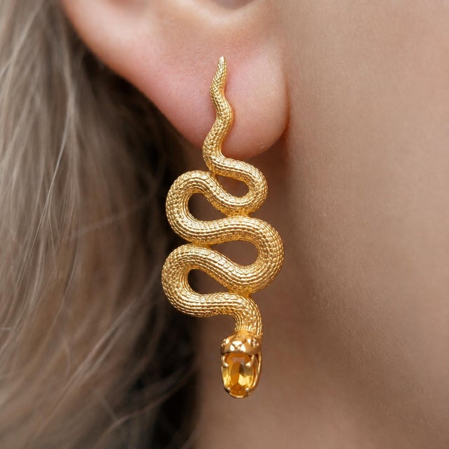 Massive Snake Earrings With Citrines in Opened Mouth, Pair For Sale - Image 4 of 9