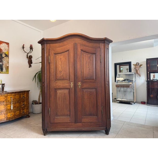 Baroque Hall Cabinet in Oak Wood For Sale - Image 4 of 18