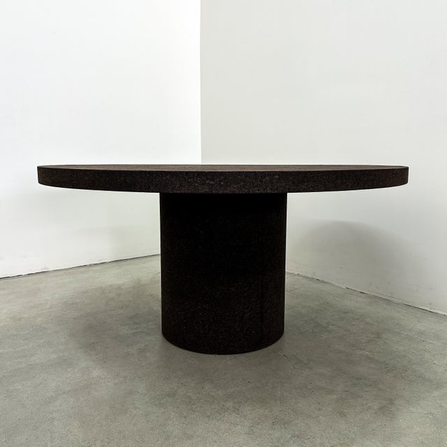 Vintage 70s Chocolate Brown Cork Round Dining Table – MCM Postmodern Retro 80s For Sale In Palm Springs - Image 6 of 10