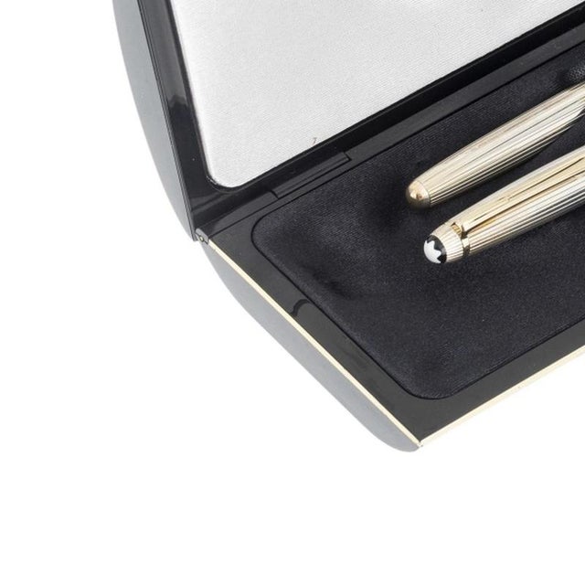 Pens in Silver from Montblanc, Set of 2 For Sale - Image 3 of 6