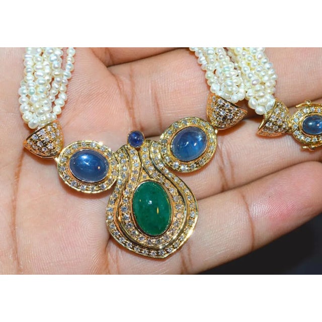 Certified Natural 141.4CTS VS F Diamond Emerald Sapphire Pearl 18K Solid Gold Necklace For Sale - Image 4 of 8