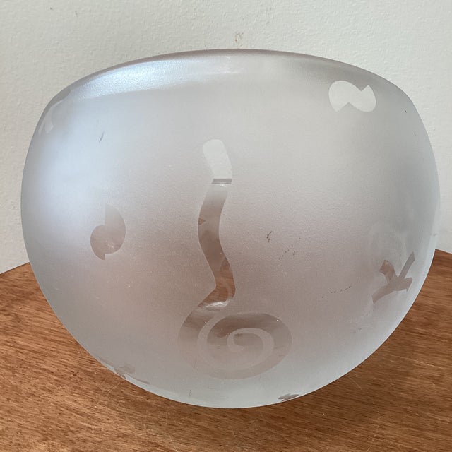 Mid 20th Century Vintage Frosted Modern Robert McCandless Etched Art Glass Bowl For Sale - Image 5 of 12