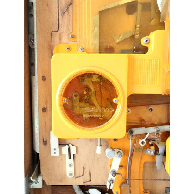 1970s Sanyo Comet II Japanese Pachinko Machine For Sale - Image 14 of 18