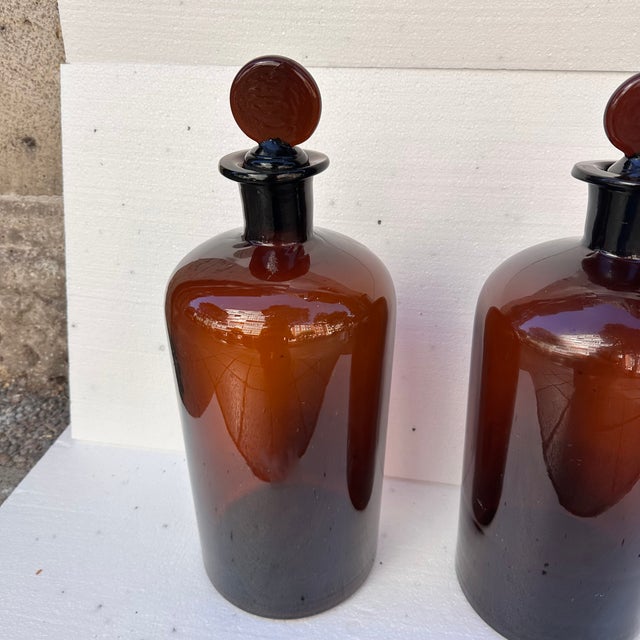 Apothecary Jars in Amber Glass, Spain, 1940s, Set of 2 For Sale - Image 12 of 18