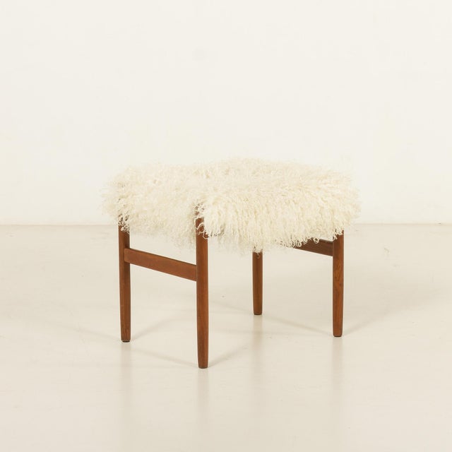 1960s Mid-Century Danish Teak Ottoman in Long Hair Sheepskin, 1960s For Sale - Image 5 of 11