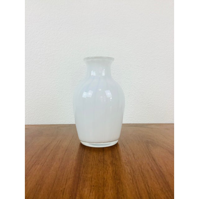Mid-Century Modern Vintage 1960s Murano White Bubbles Art Glass Vase / Vessel For Sale - Image 3 of 6