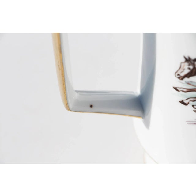 1970s Vista Alegre Portugal Porcelain Coffee Pot Depicting a Fox Hunting Scene For Sale - Image 10 of 13