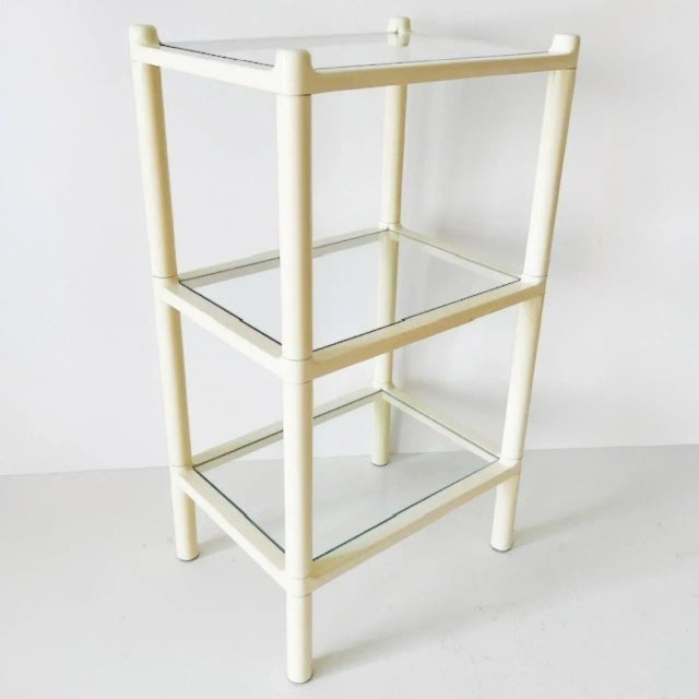 Super cool vintage postmodern Italian bathroom cabinet subjected by Makio Hasuiké for Gedy in the 1980s This vintage...