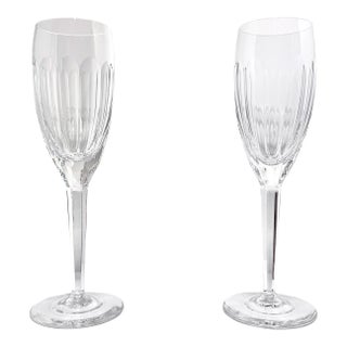 Vintage Tyrone "Deramore" Crystal Champagne Flutes (Set of 2) For Sale