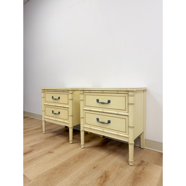 Henry Link Vintage Henry Link Bali Hai Coastal Hollywood Regency Cream Nightstands, 2 Pieces, Attributed For Sale - Image 4 of 13