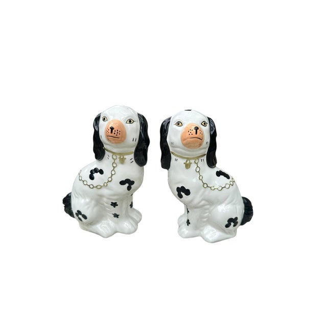 Ceramic 1950s 2 Classic Staffordshire Style Dog Statues. Pair English Style Spaniels Dogs For Sale - Image 7 of 12